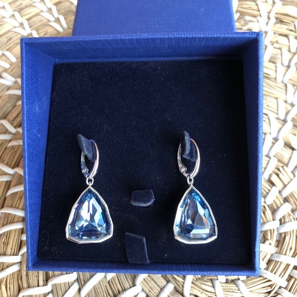Swarovski Jewelry - Swarovski Rhodium Plated Drop Earrings